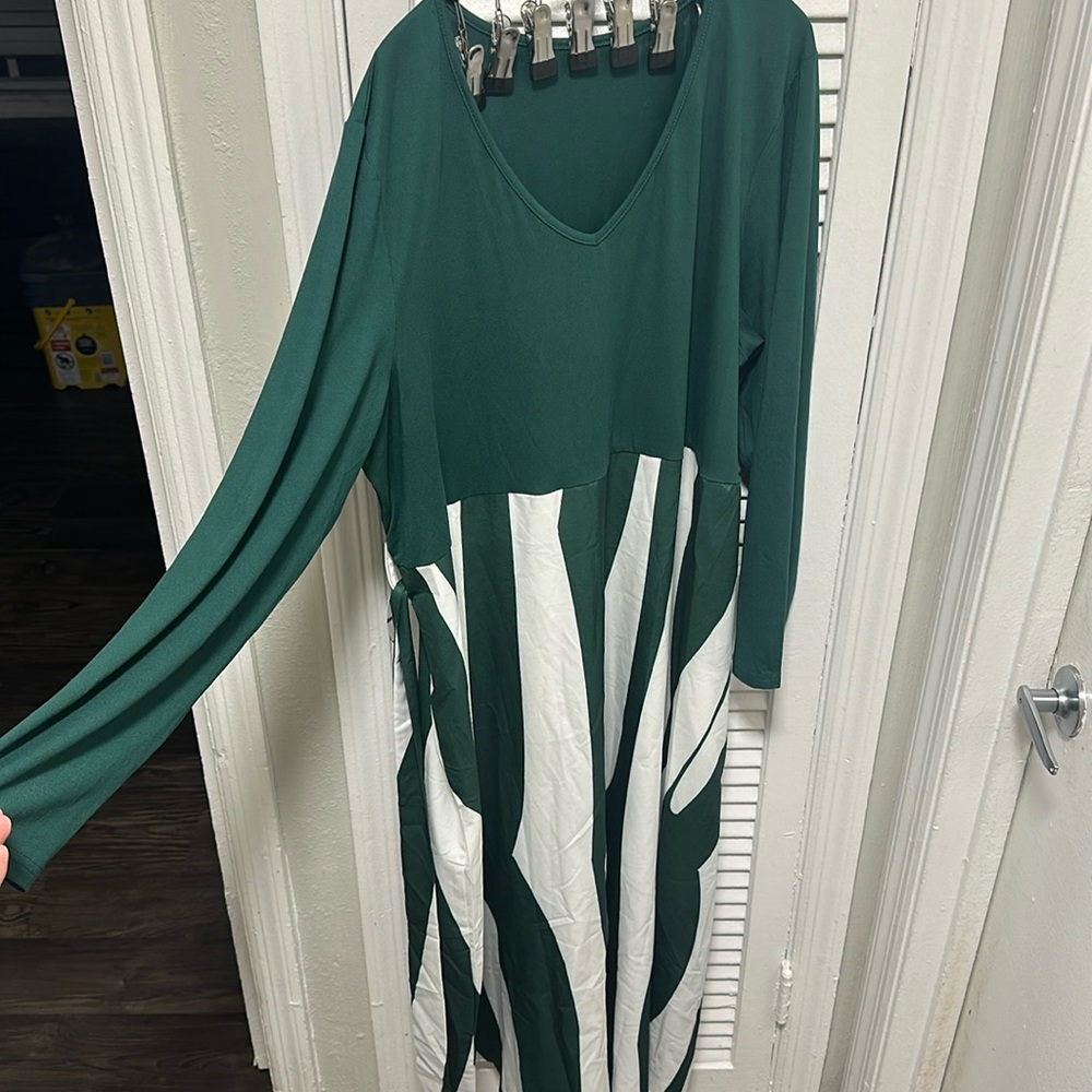 Green and White Patterned Dress